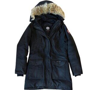 Canada Goose Trillium Parka 5550L Women's Med- down filled + coyote fur trim